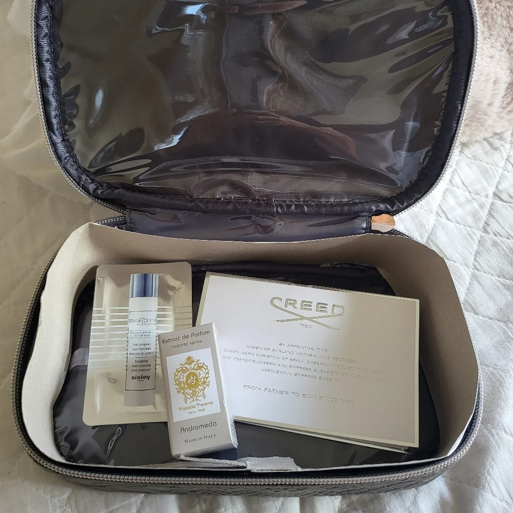 Tiziana Terenzi & Creed Aventus sample parfum with bag
